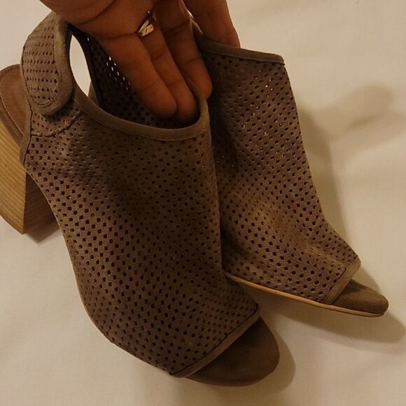 Jeffrey Campbell quebec peep toe bootie size 8 - Picture 3 of 15